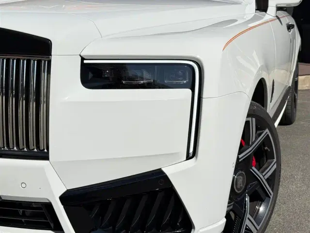 Rolls-Royce Cullinan — Фото автомобиля 18