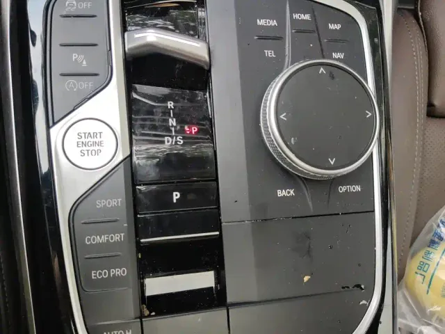 BMW 3 Series — Фото автомобиля 10