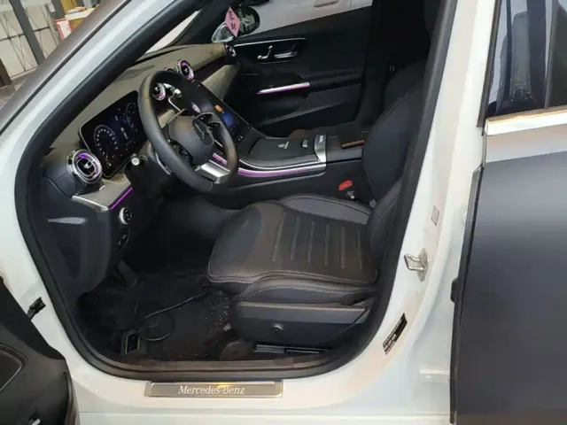 Mercedes-Benz C-Class — Фото автомобиля 14