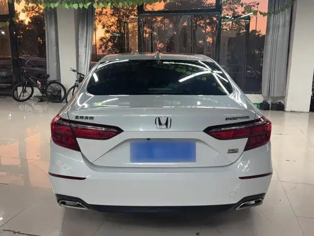 Honda Inspire — Фото автомобиля 7