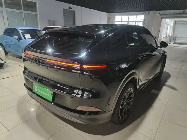 Xpeng G6 — Фото автомобиля 6