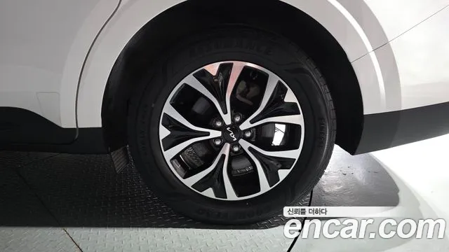 Kia Canival Carnival 4 поколение Бензин 9 мест Prestige — Фото автомобиля 16