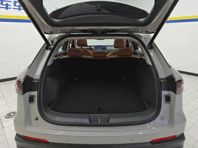 Haval Xiaolong MAX — Фото автомобиля 4