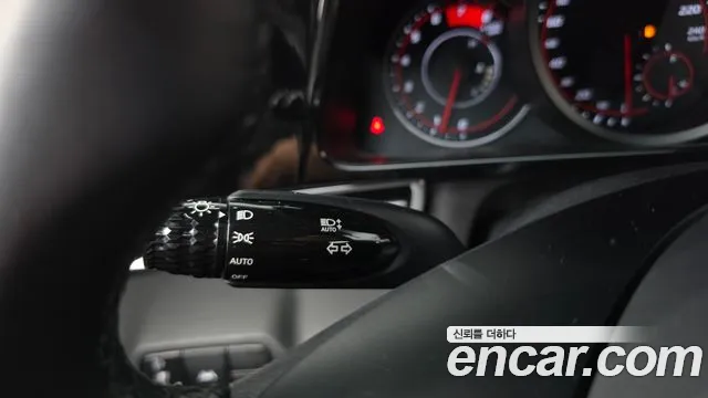 Hyundai Avante CN7 — Фото автомобиля 27