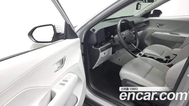 Hyundai Kona Kona (SX2) Бензин 1.6 турбо 2WD — Фото автомобиля 10