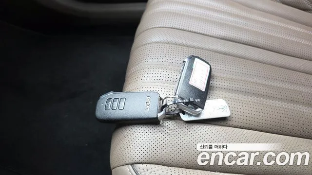 Kia K8 Signature — Фото автомобиля 22