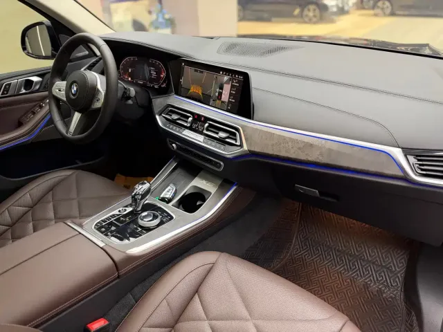 BMW X5 — Фото автомобиля 8