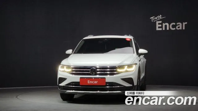 Volkswagen Tiguan Tiguan 2 поколение 2.0 TDI Prestige — Фото автомобиля 3