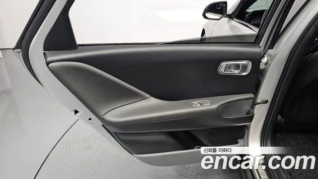 Hyundai Ioniq 6 — Фото автомобиля 14