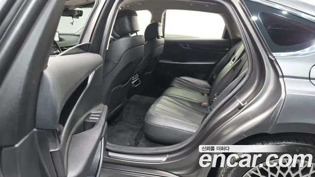 Genesis G80 RG3 — Фото автомобиля 16