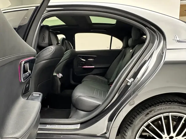 Mercedes-Benz C-Class — Фото автомобиля 8