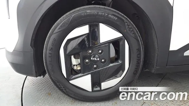 Kia EV3 — Фото автомобиля 5
