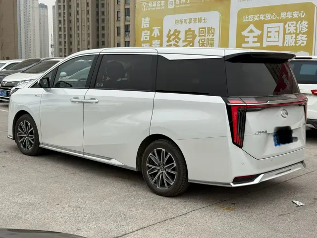 GAC Trumpchi M8 — Фото автомобиля 6