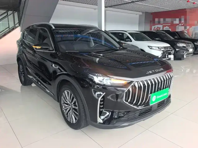 Jetour X70 Plus — Фото автомобиля 3