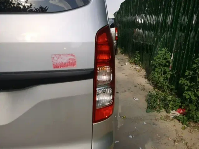 Wuling Hongguang V — Фото автомобиля 7