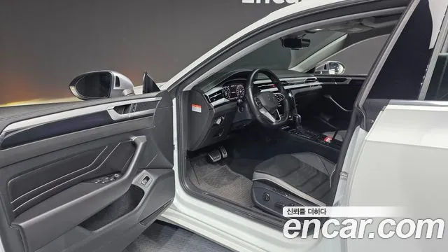 Volkswagen Arteon Arteon 2.0 TDI Prestige — Фото автомобиля 10