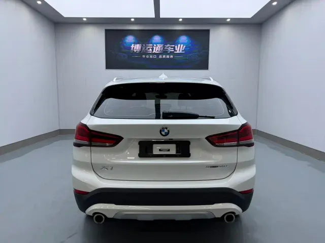 BMW X1 — Фото автомобиля 5