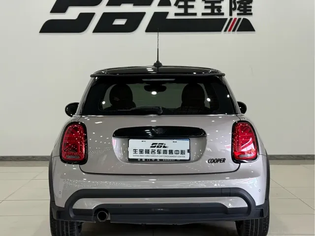 MINI Hatch — Фото автомобиля 5