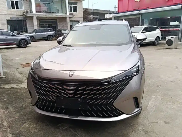 Roewe RX5 — Фото автомобиля 2