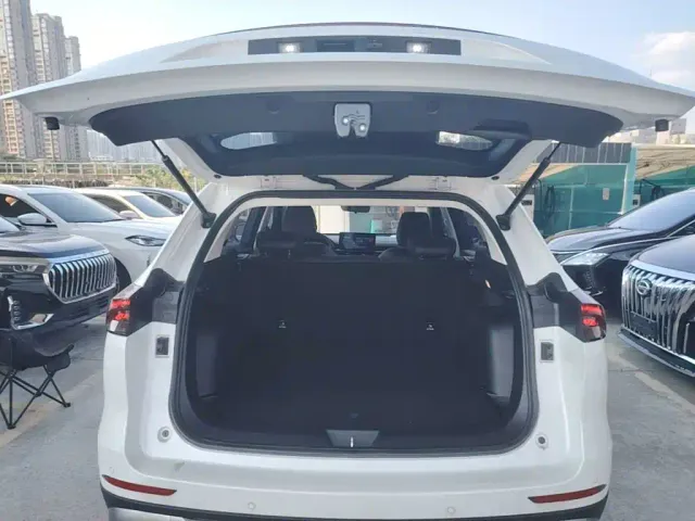 Haval H6 — Фото автомобиля 18