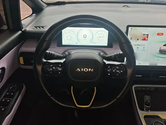 GAC Aion Y — Фото автомобиля 10