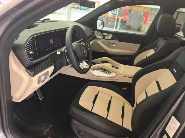 Mercedes-Benz GLE-Class AMG — Фото автомобиля 5