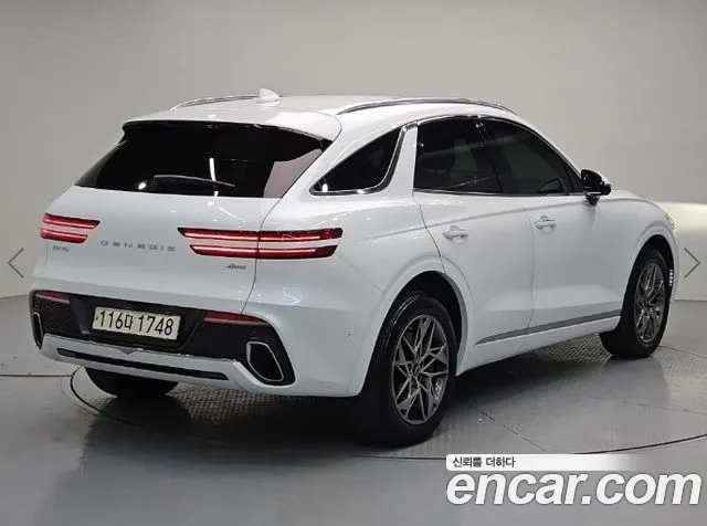 Genesis GV70 — Фото автомобиля 5