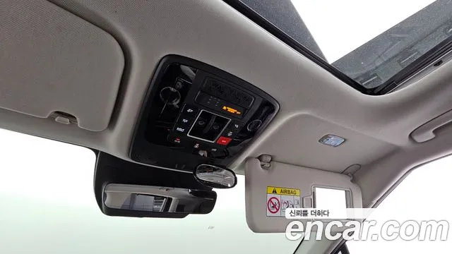 Kia Canival Новый Carnival 4 поколение 9 мест Signature — Фото автомобиля 24