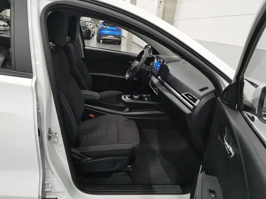 BYD BYD e2 2021 Comfort Model — Фото автомобиля 23