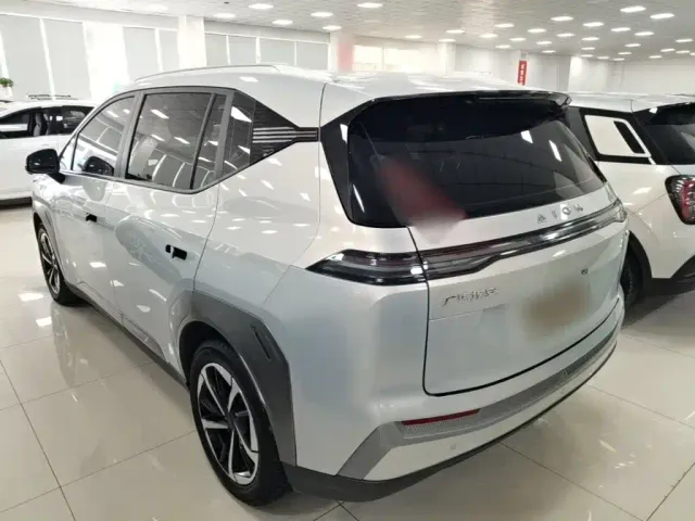 GAC Aion Y — Фото автомобиля 4