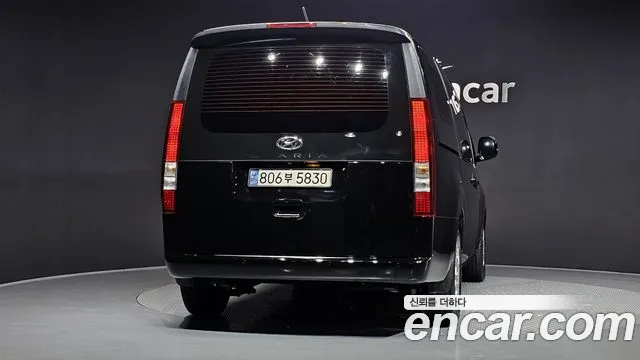 Hyundai Staria Staria Карго 3 места — Фото автомобиля 4