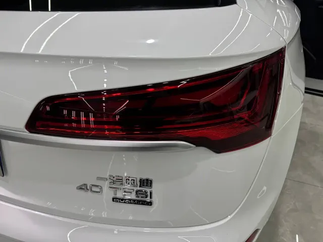 Audi Q5L — Фото автомобиля 17