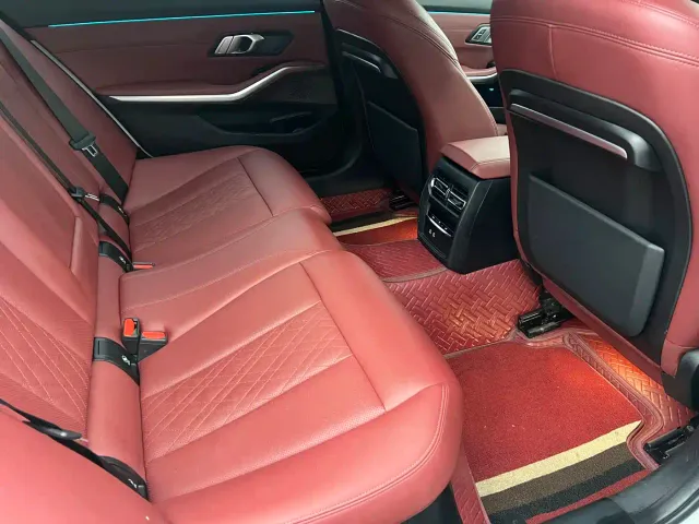 BMW 3 Series — Фото автомобиля 8