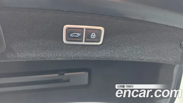 Genesis G80 Бензин 2.5 турбо AWD — Фото автомобиля 30