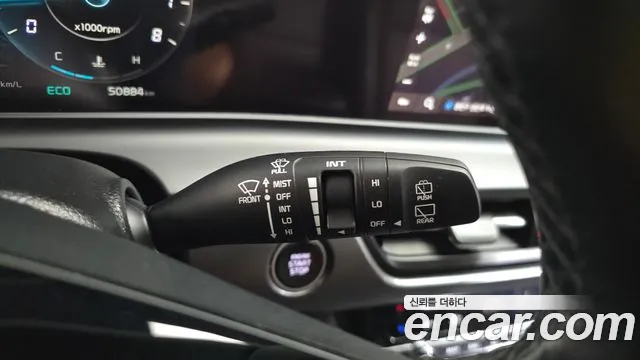 Kia Seltos New — Фото автомобиля 25