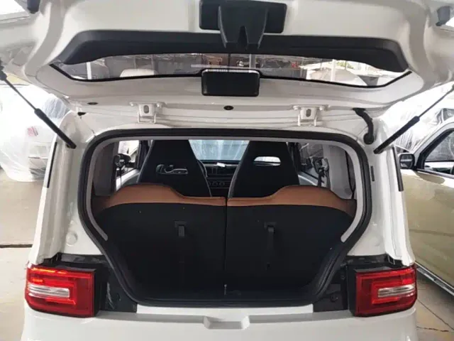 Wuling Hongguang Mini EV — Фото автомобиля 18
