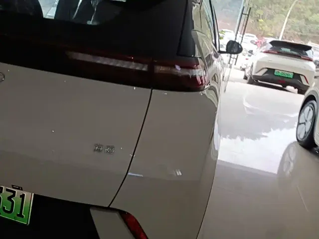 BYD Seagull — Фото автомобиля 23