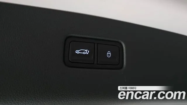 Genesis GV80 2.5T Бензин 2WD — Фото автомобиля 17