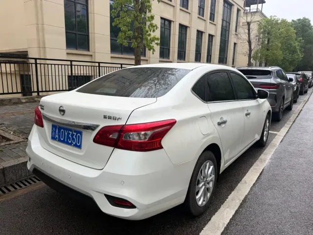 Nissan Sylphy — Фото автомобиля 12