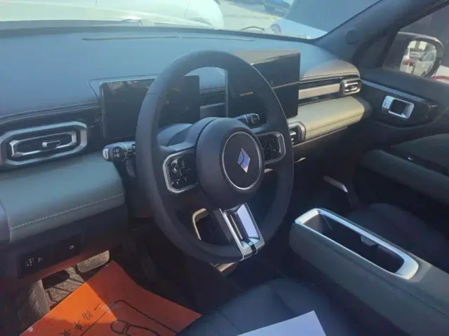 Baojun Yep Plus — Фото автомобиля 12