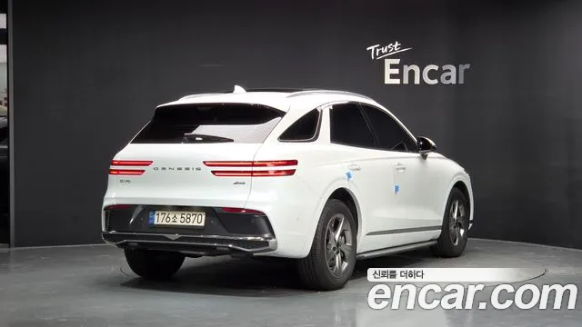 Genesis GV70 — Фото автомобиля 2