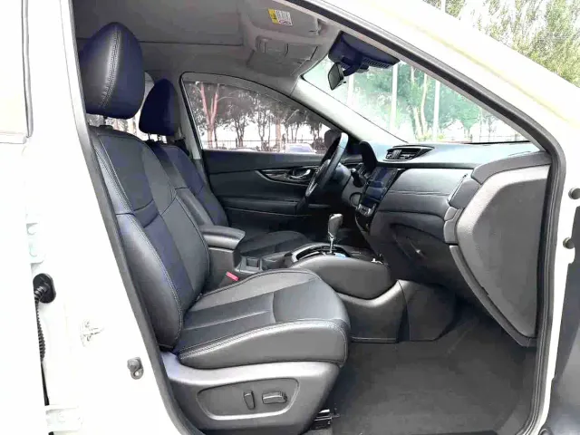 Nissan X-Trail — Фото автомобиля 15