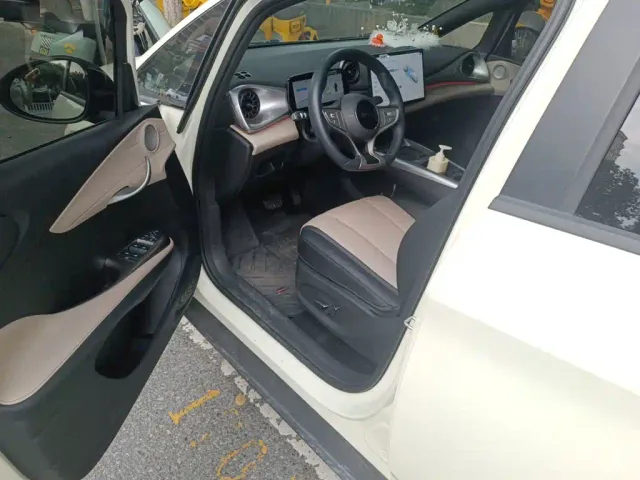 BYD Dolphin — Фото автомобиля 17
