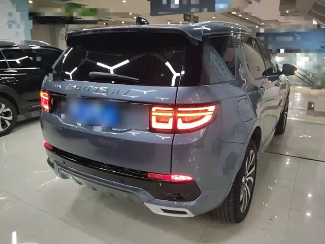 Land Rover Discovery Sport — Фото автомобиля 6