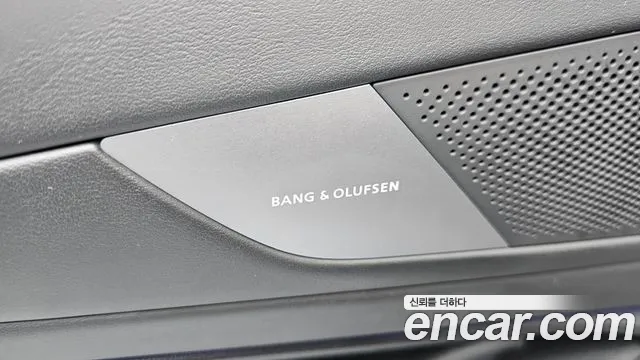 Genesis G80 Бензин 3.5 турбо AWD — Фото автомобиля 21