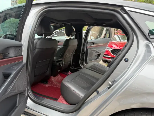 Ford Mondeo — Фото автомобиля 5