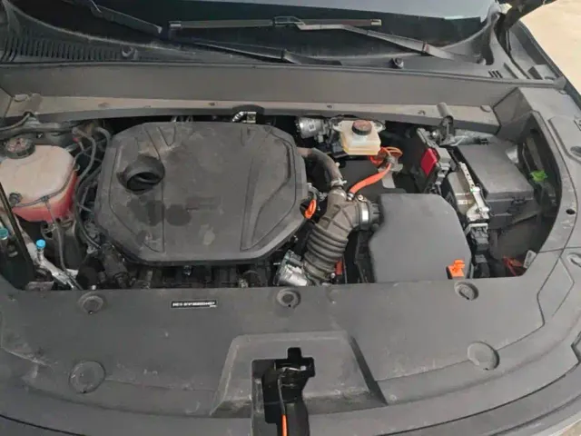 Geely Galaxy Starship 7 EM-i — Фото автомобиля 10