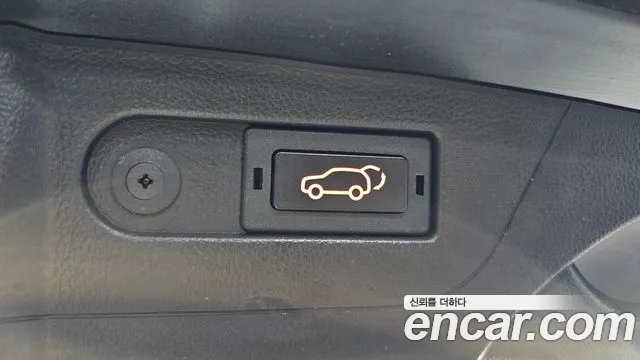 KG_Mobility_Ssangyong Rexton Rexton Arena Дизель 2.2 4WD — Фото автомобиля 20