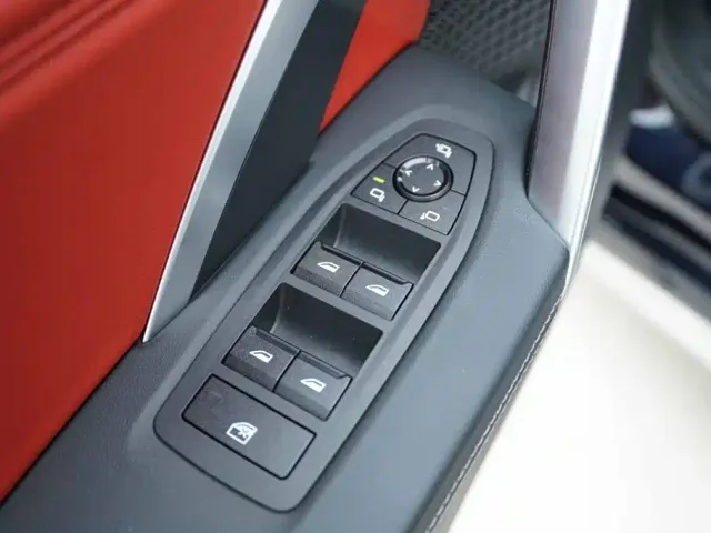 BMW X1 — Фото автомобиля 9