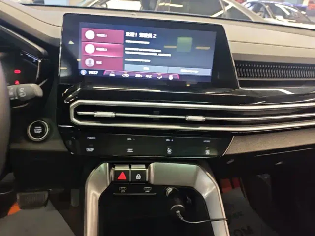 Kia Sportage — Фото автомобиля 12